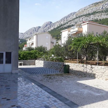 Apartments Erceg Omiš Esterno foto