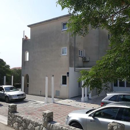 Apartments Erceg Omiš Esterno foto